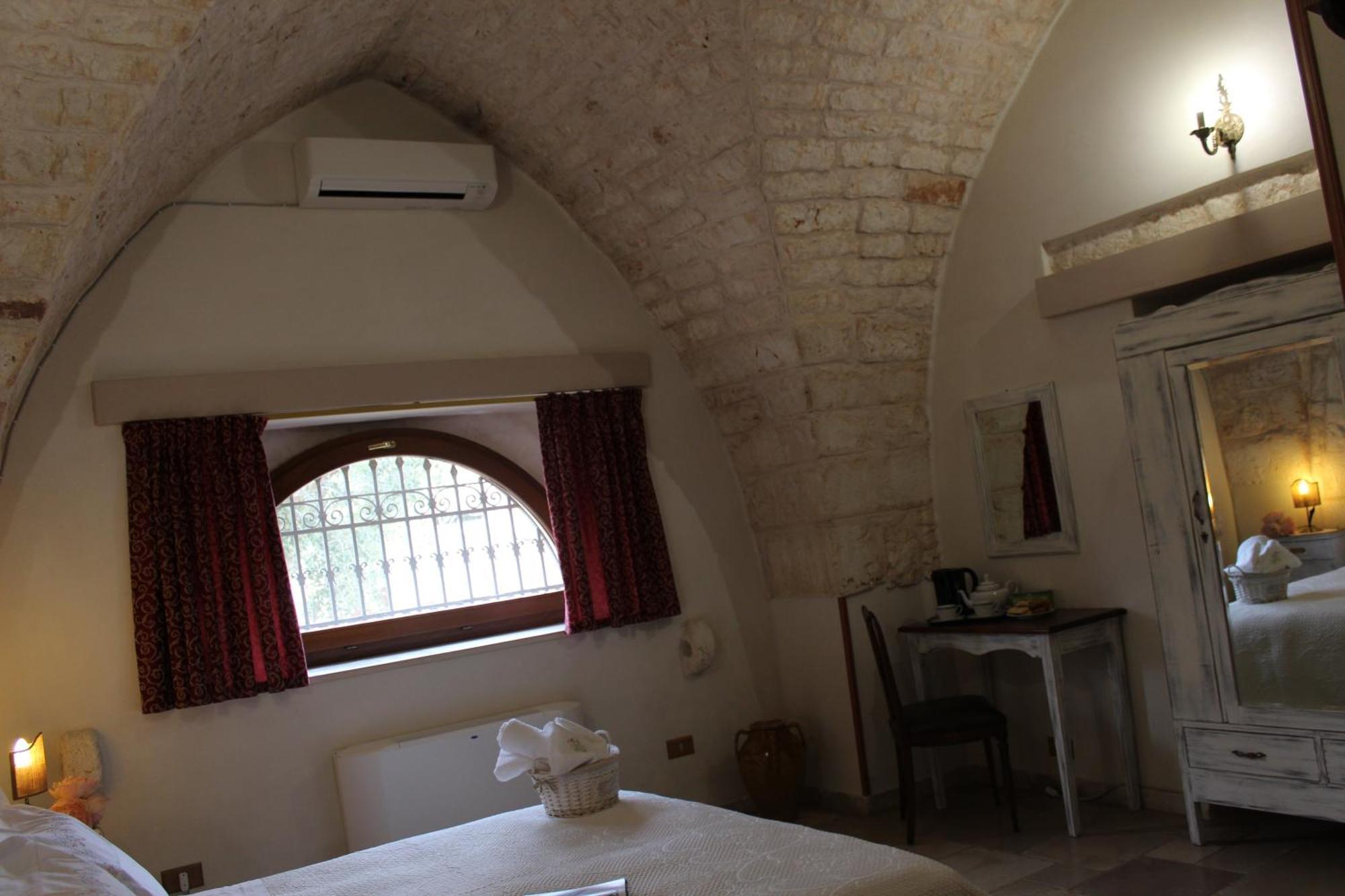 Masseria Tolla オストゥーニ 部屋 写真