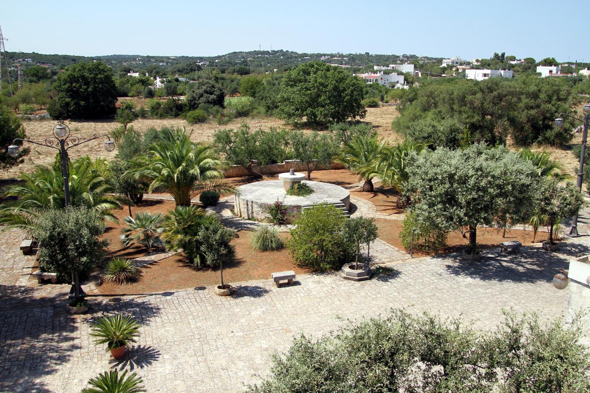 Masseria Tolla オストゥーニ エクステリア 写真